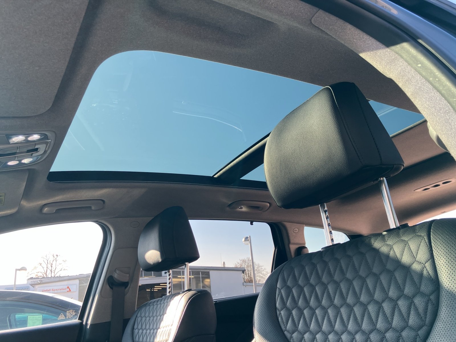 Hyundai Santa Fe 2.2 CRDi LEVEL 6 4WD | Bild 17 von 21