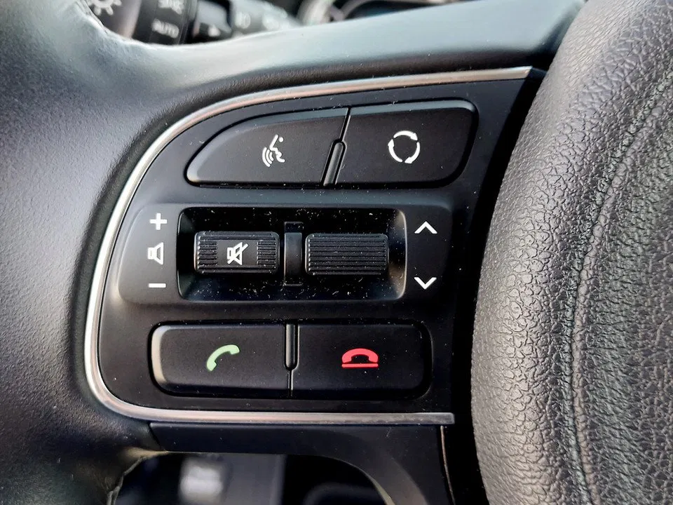 Kia Niro 1.6 Gold Aut. | Bild 15 von 23