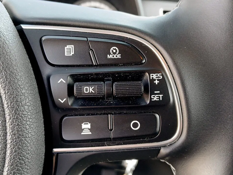 Kia Niro 1.6 Gold Aut. | Bild 16 von 23
