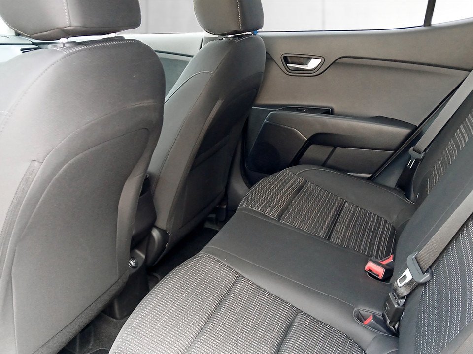 Kia Stonic 1,0 TGDI Aut. | Bild 18 von 19