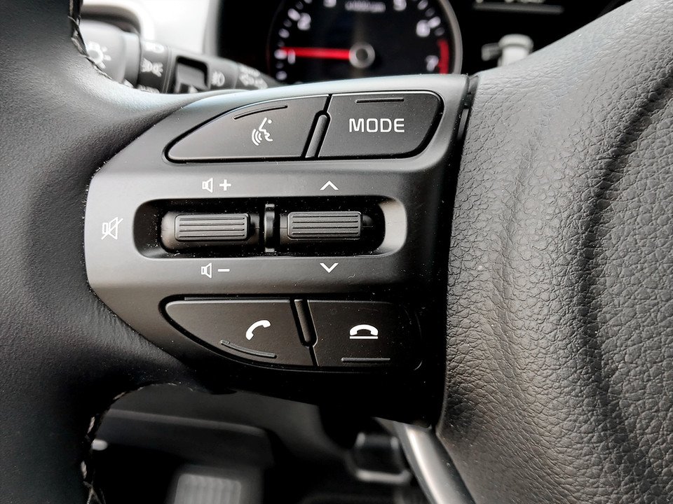 Kia Stonic 1,0 TGDI Aut. | Bild 11 von 19