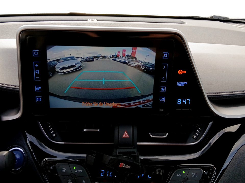 Toyota C-HR 1.8 C-LUB Aut. | Bild 14 von 16