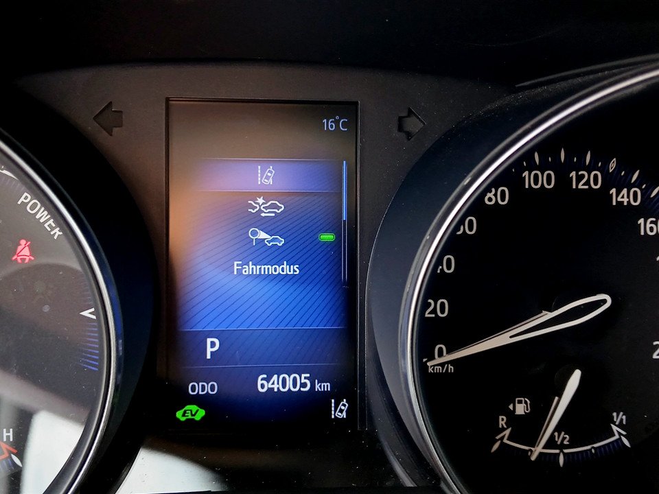 Toyota C-HR 1.8 C-LUB Aut. | Bild 11 von 16