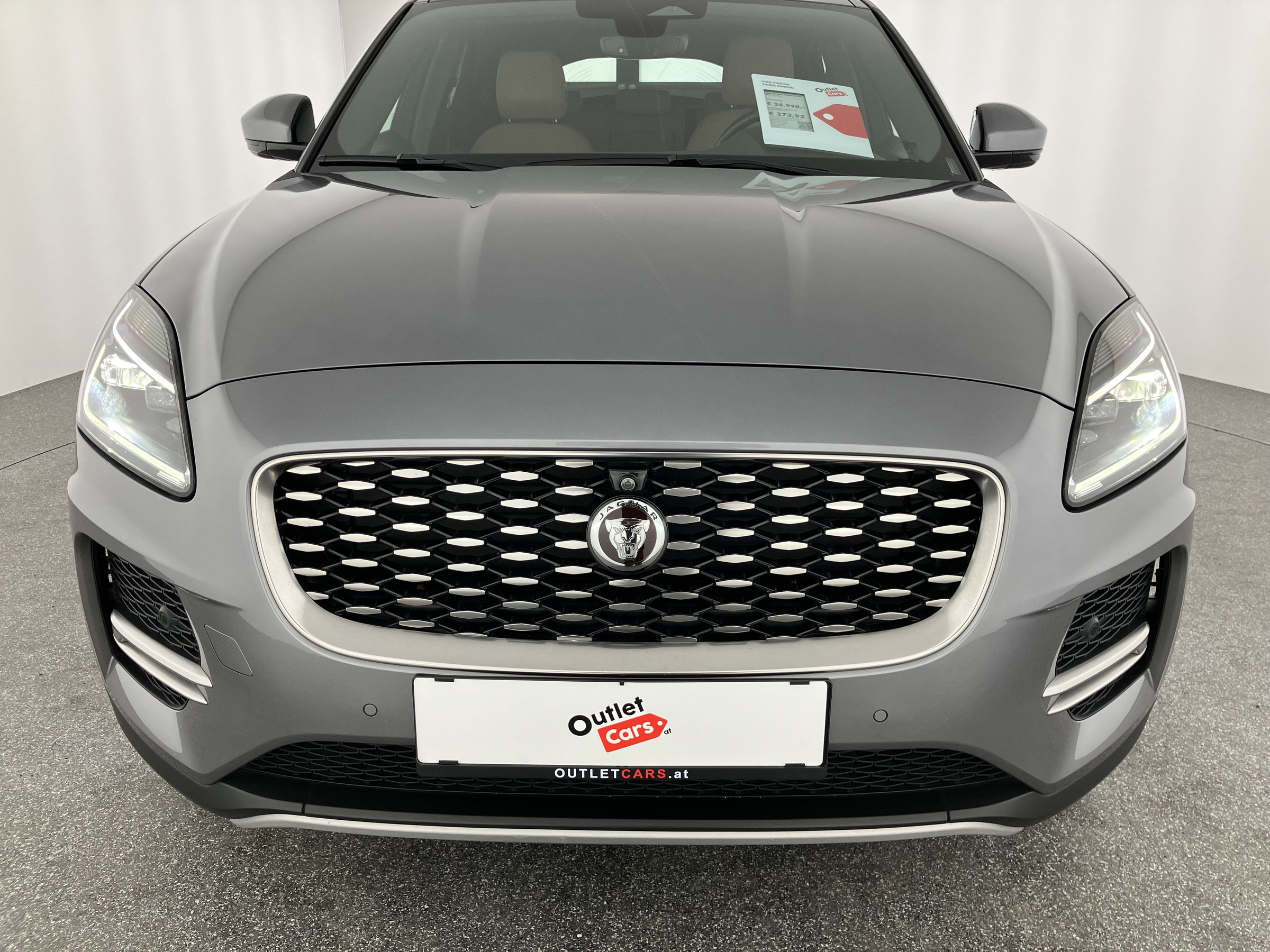 Jaguar E-Pace 2.0DI4 D180 17" Aut. | Bild 14 von 27