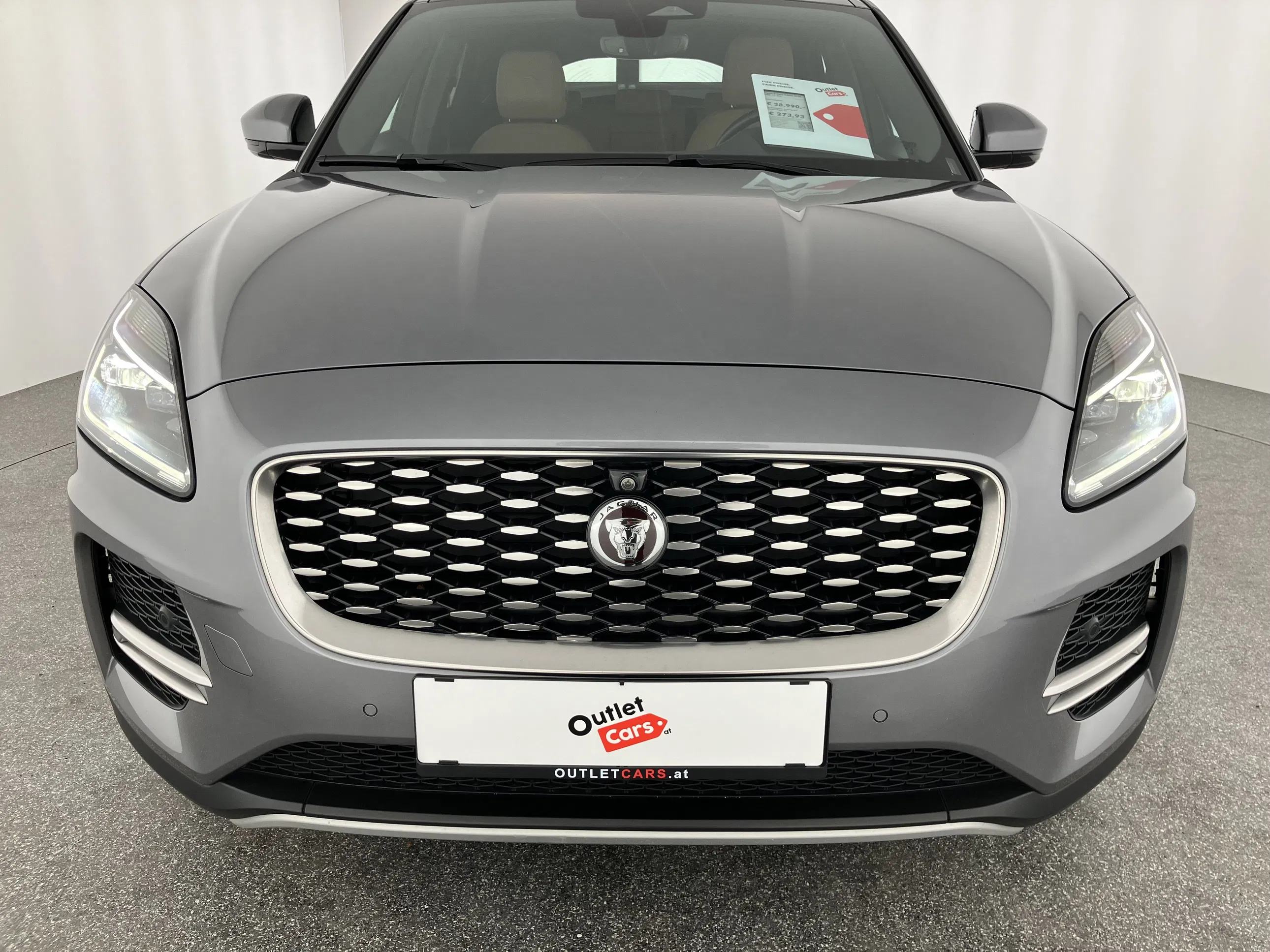 Jaguar E-Pace 2.0DI4 D180 17" Aut. | Bild 14 von 27