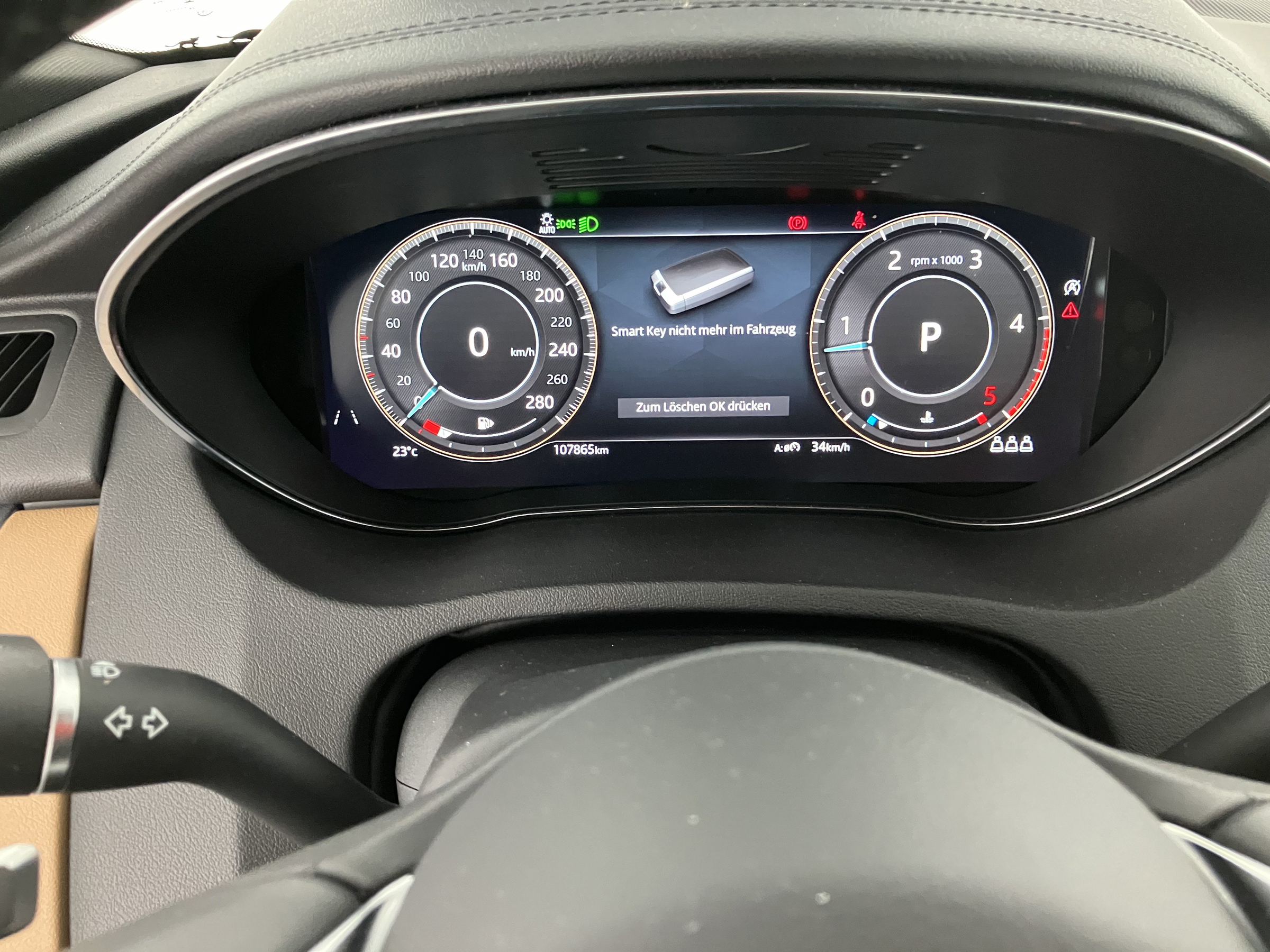 Jaguar E-Pace 2.0DI4 D180 17" Aut. | Bild 18 von 27