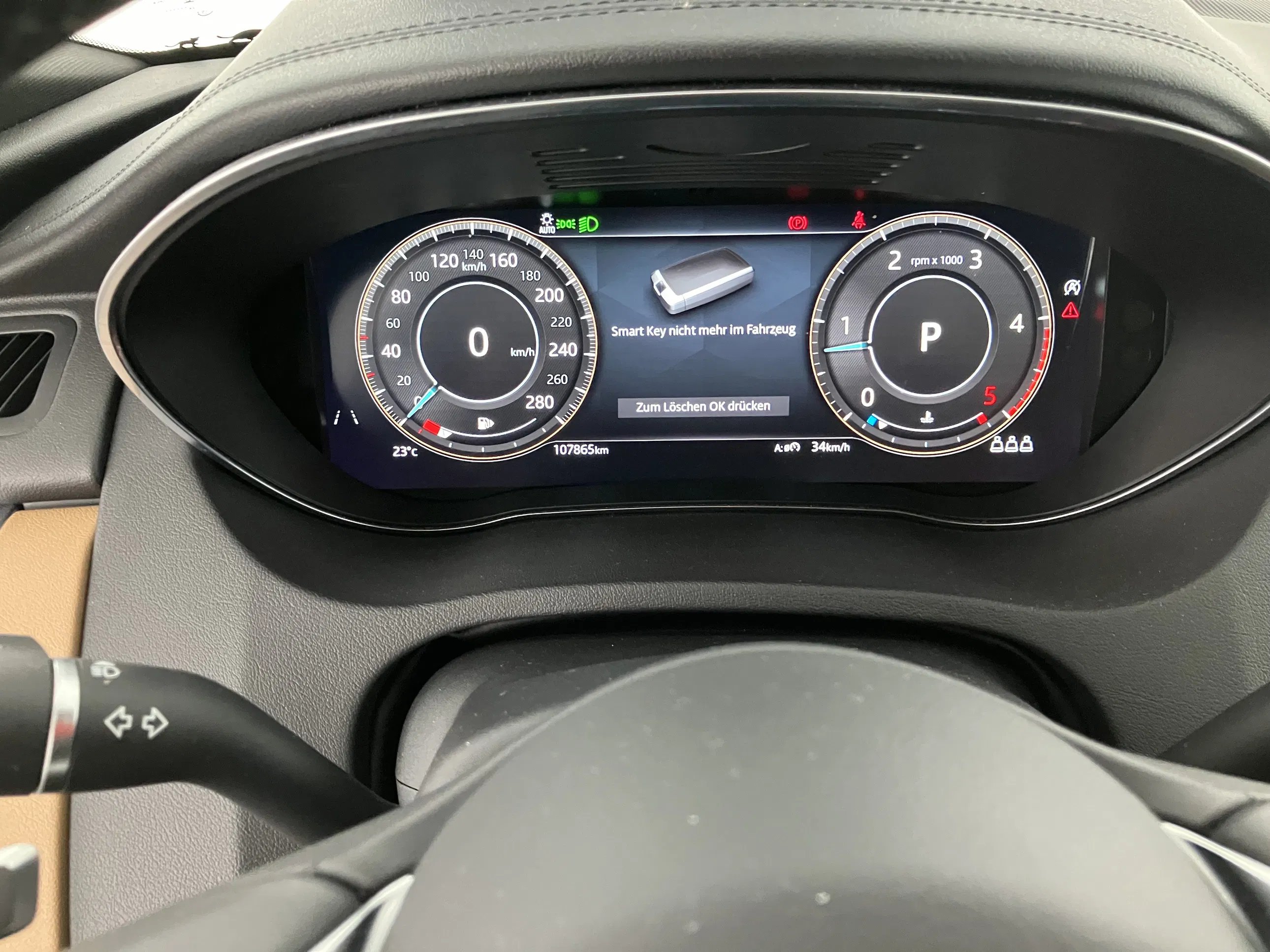 Jaguar E-Pace 2.0DI4 D180 17" Aut. | Bild 18 von 27