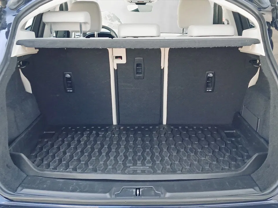 Jaguar E-PACE D165 SE | Bild 13 von 26