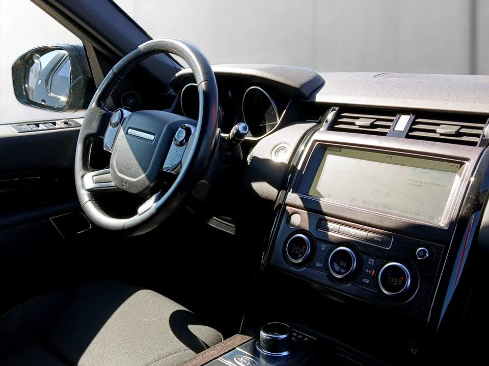 Land Rover Discovery 2.0 SD4 SE | Bild 11 von 20