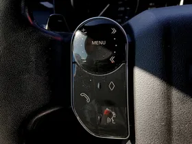 Land Rover Discovery 2.0 SD4 SE | Thumbnail 12 von 20