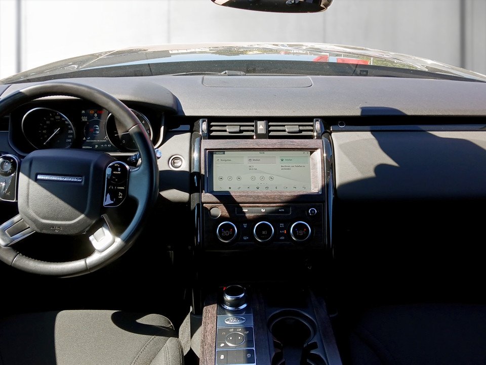 Land Rover Discovery 2.0 SD4 SE | Bild 10 von 20