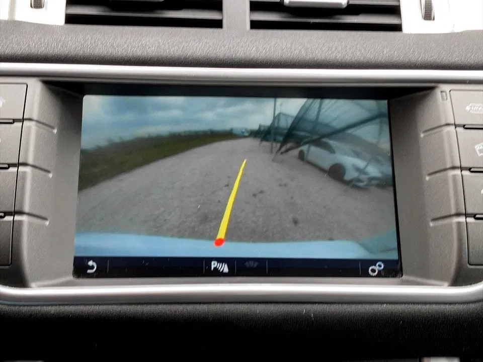 Land Rover Range Rover Evoque 2,0 TD4 150 SE | Bild 13 von 23