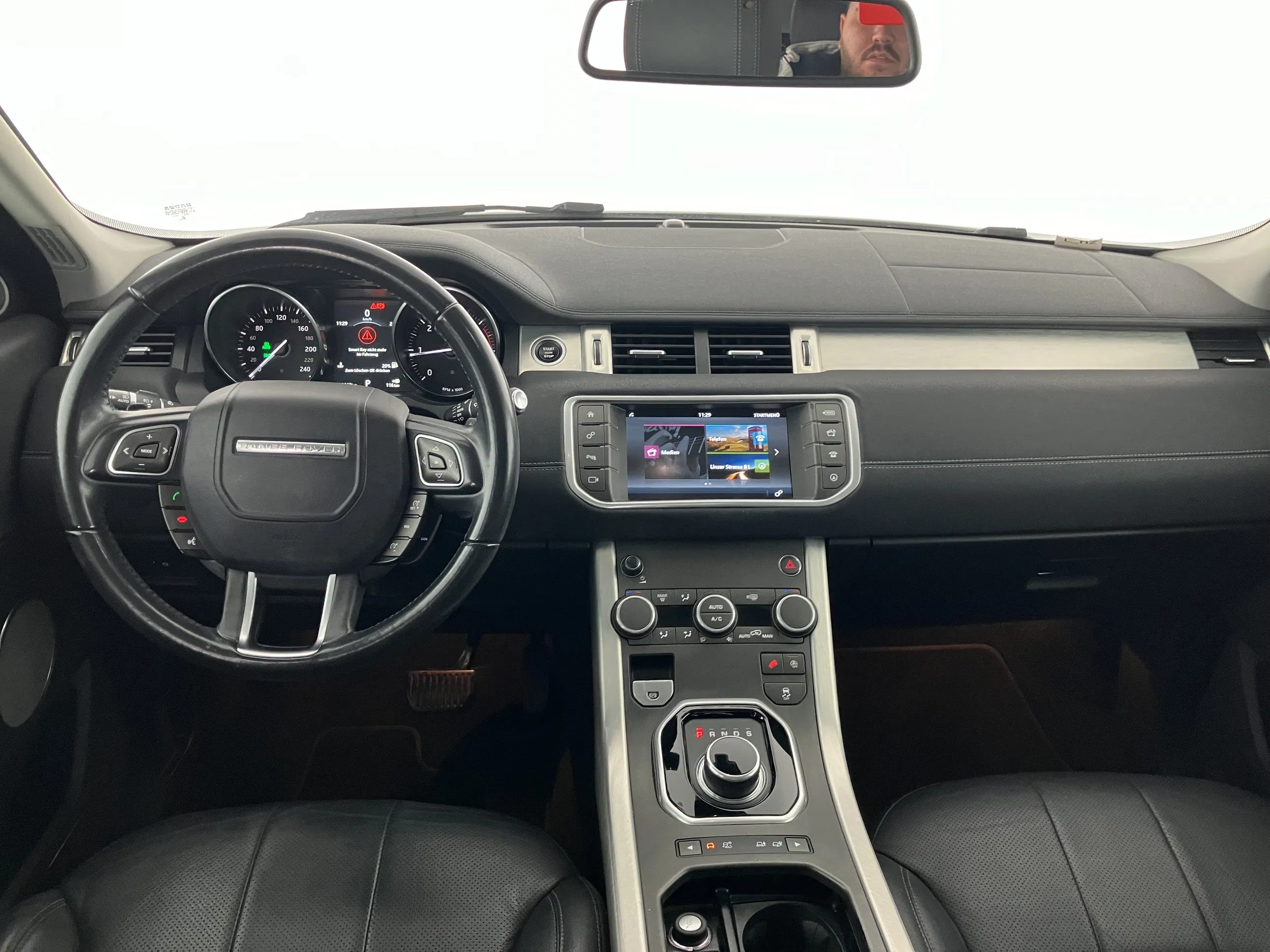 Landrover Range Rover Evoque Pure 2,0 TD4 Aut. | Bild 11 von 25