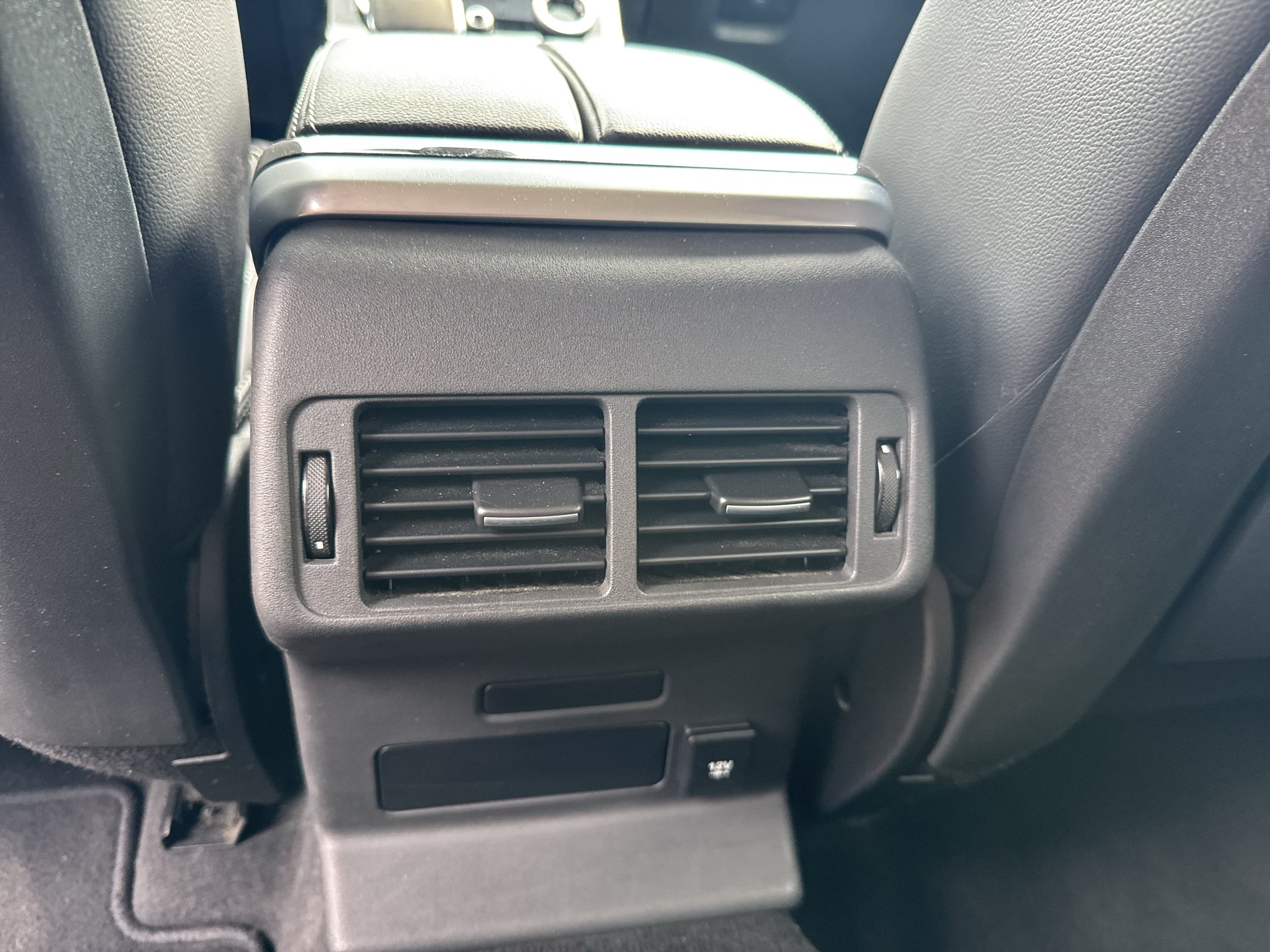 Land Rover Range Rover Velar 2.0 d | Bild 21 von 25