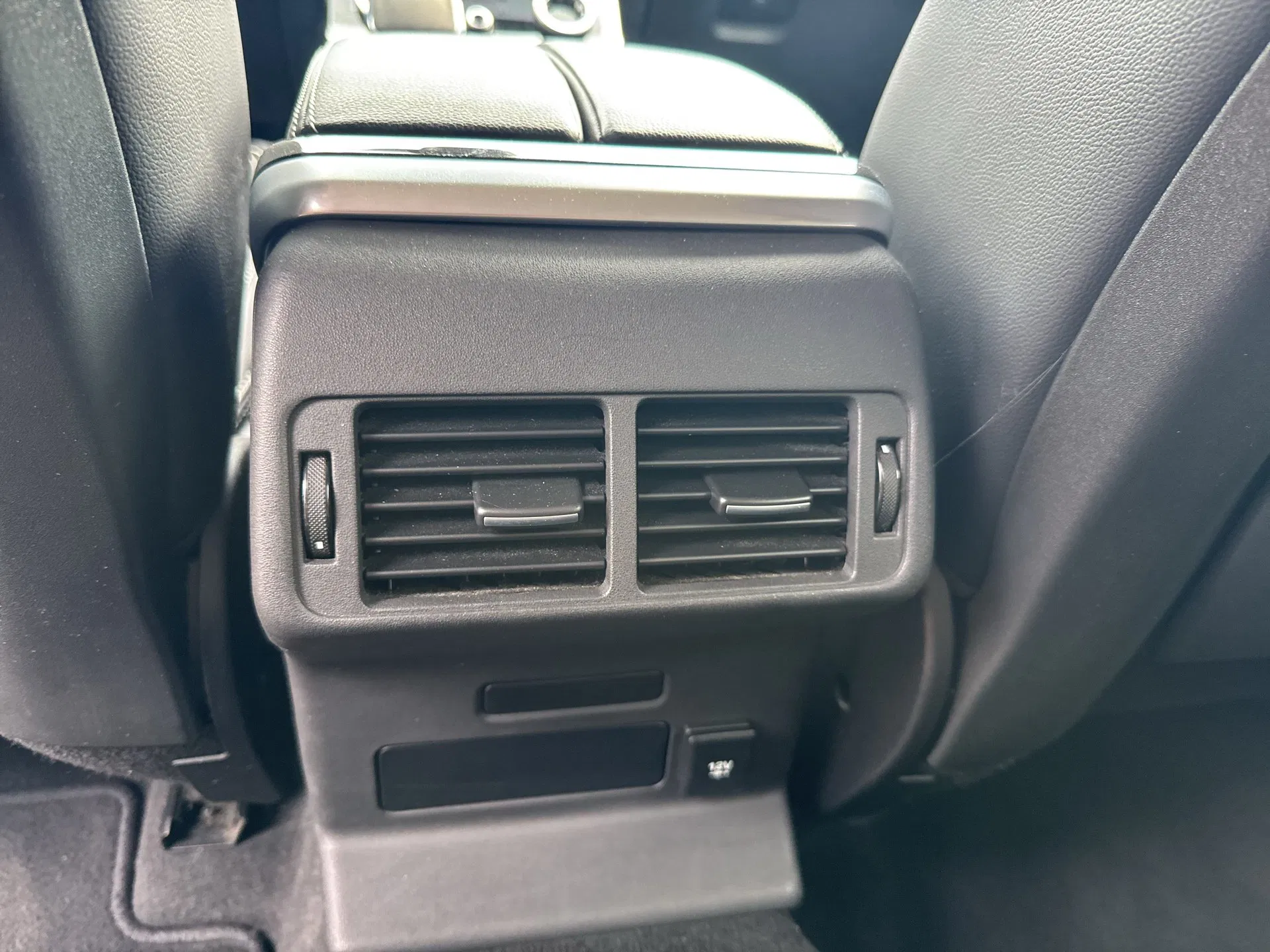 Land Rover Range Rover Velar 2.0 d | Bild 21 von 25