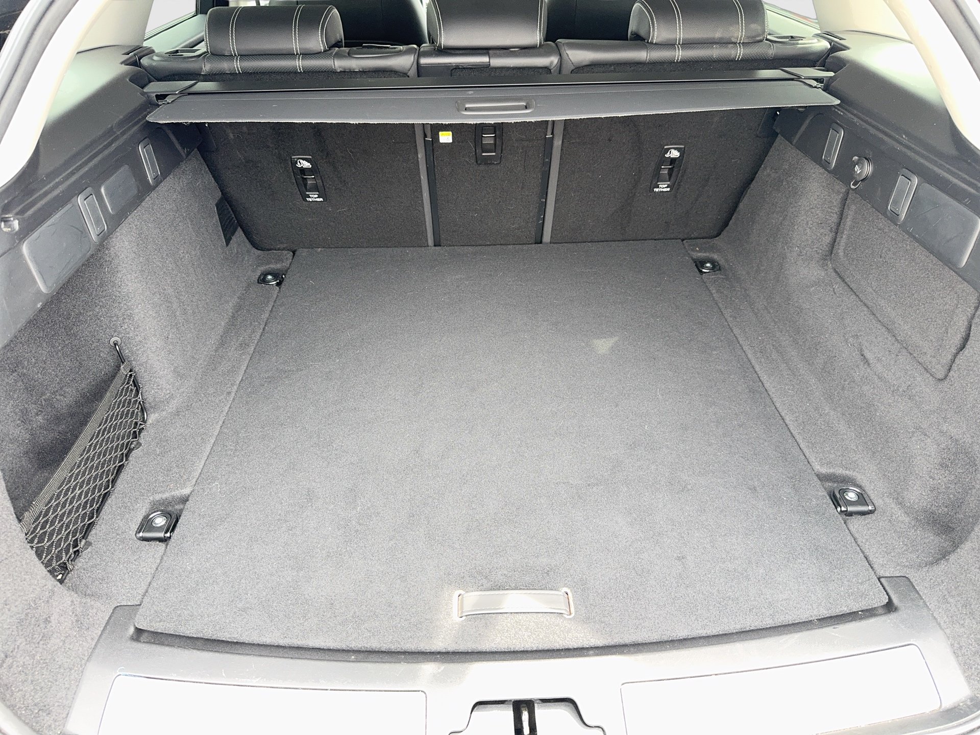 Land Rover Range Rover Velar 2.0 d | Bild 22 von 25