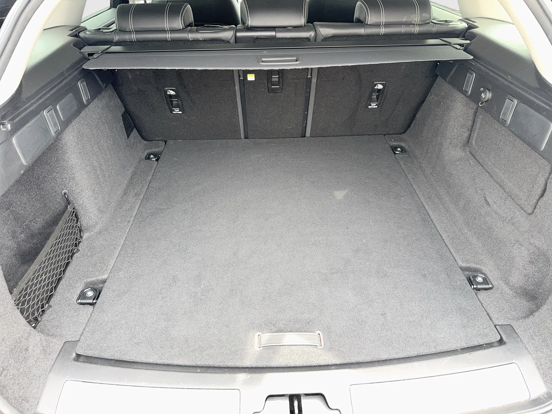 Land Rover Range Rover Velar 2.0 d | Bild 22 von 25