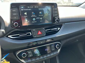 Hyundai i30 CW 1,6 CRDi Trend Line | Thumbnail 11 von 18