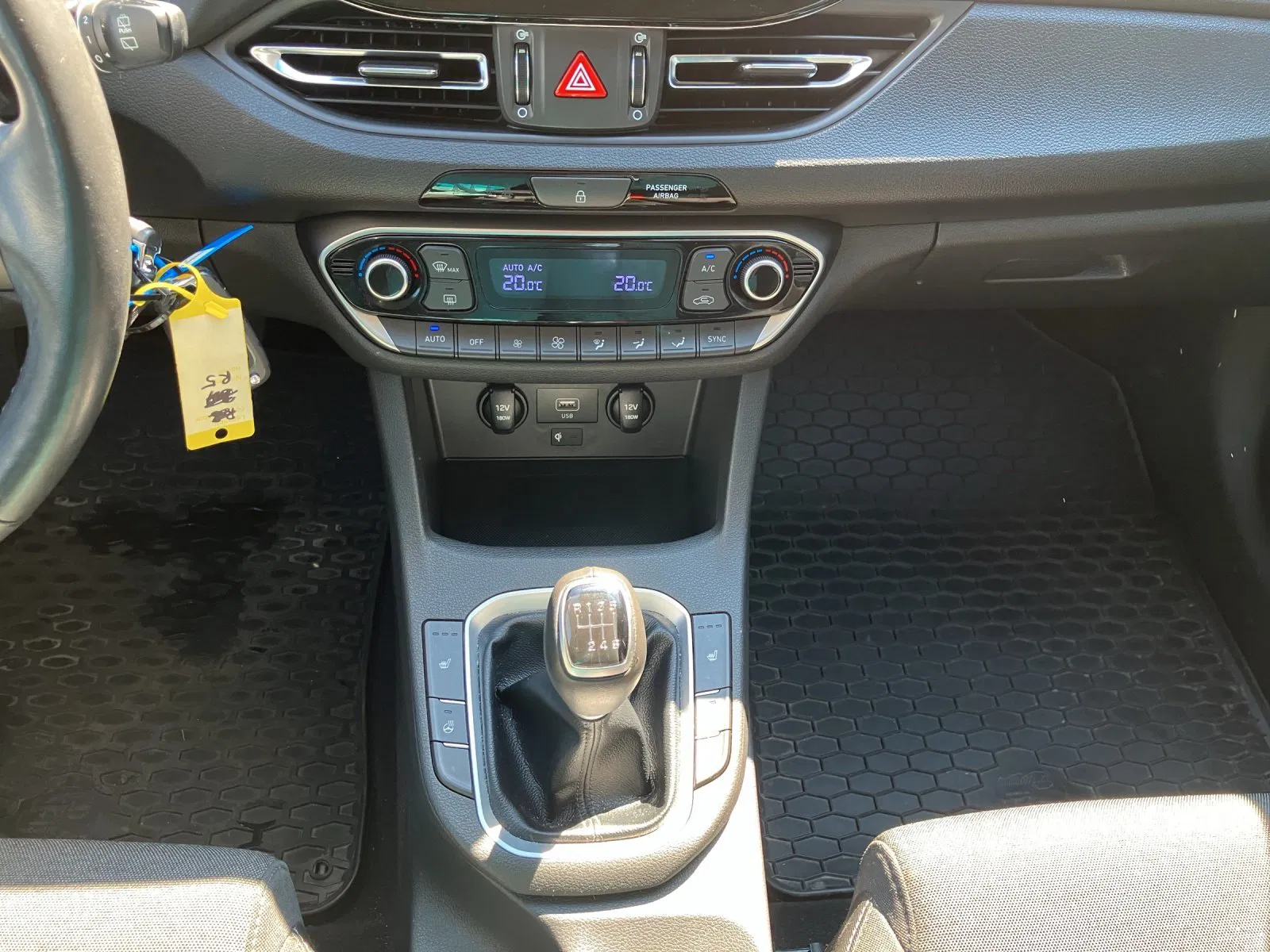 Hyundai i30 CW 1,6 CRDi Trend Line | Bild 13 von 18