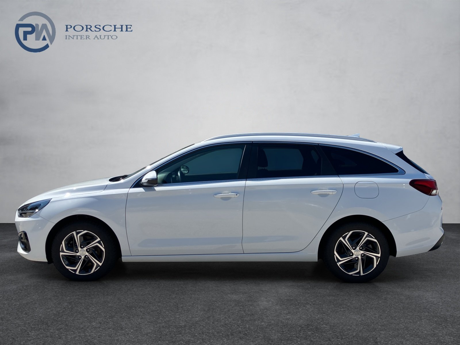 Hyundai i30 CW 1,6 CRDi Trend Line | Bild 3 von 18