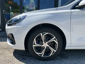 Hyundai i30 CW 1,6 CRDi Trend Line | Thumbnail 7 von 18