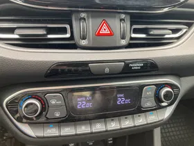 Hyundai i30 CW 1,5 T-GDI 48V Edition 30 Plus | Thumbnail 13 von 18