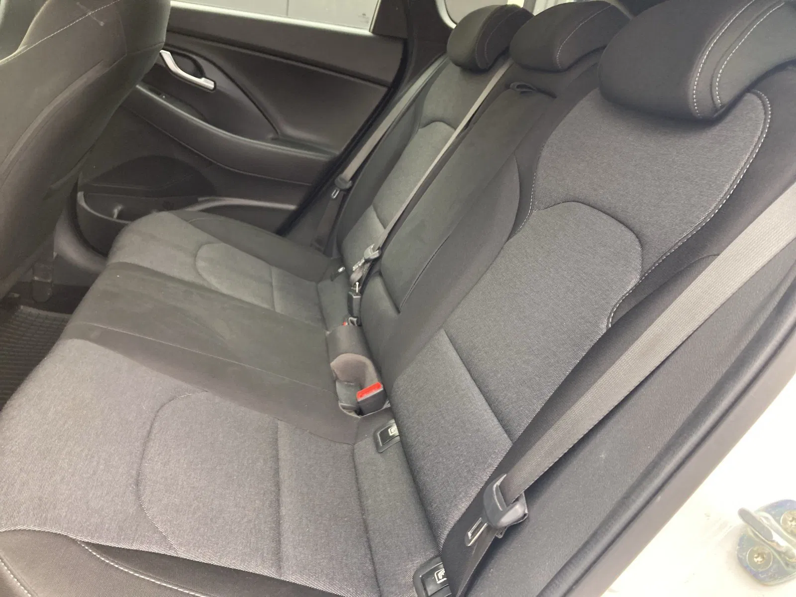 Hyundai i30 CW 1,5 T-GDI 48V Edition 30 Plus | Bild 15 von 18