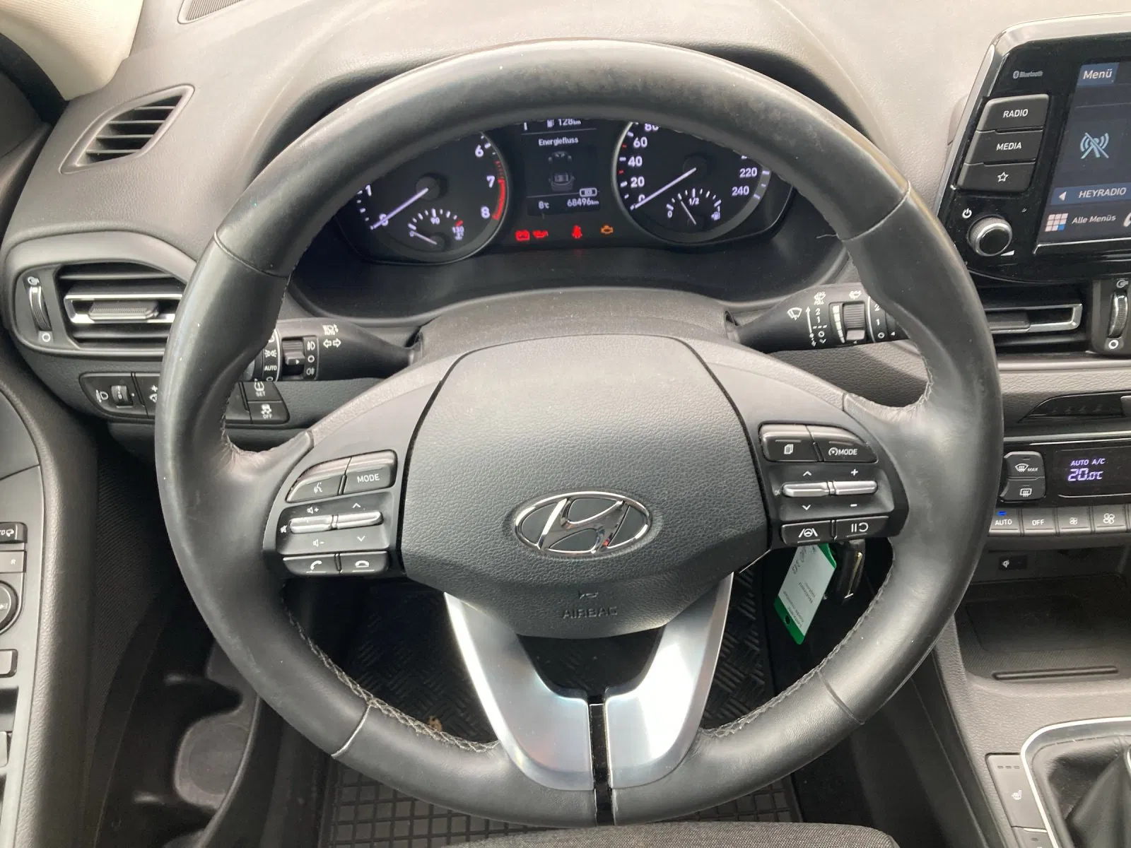 Hyundai i30 CW 1,5 T-GDI 48V Edition 30 Plus | Bild 8 von 18