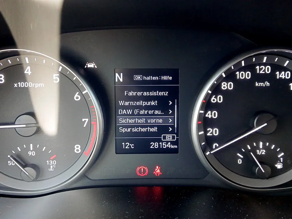 Hyundai i30 CW 1,5 T-GDI 48V | Bild 13 von 22