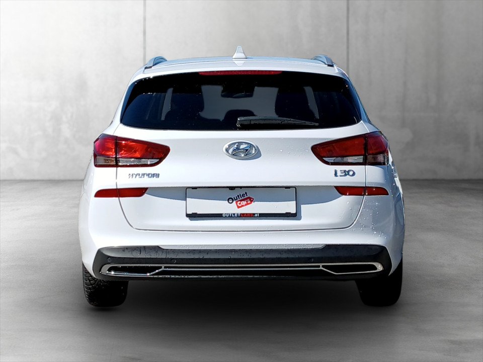 Hyundai i30 CW 1,5 T-GDI 48V | Bild 6 von 22