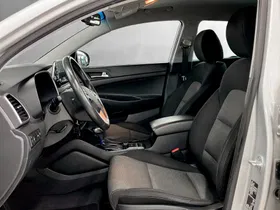 Hyundai Tucson 1.6 CRDi LEVEL 3 | Thumbnail 8 von 25