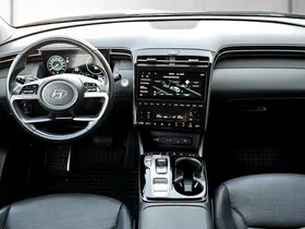 Hyundai Tucson 1.6 T-GDI Prestige | Thumbnail 12 von 23
