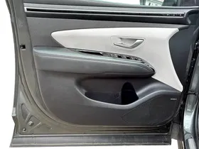 Hyundai Tucson 1.6 CRDi (DPF) Trend | Thumbnail 16 von 27