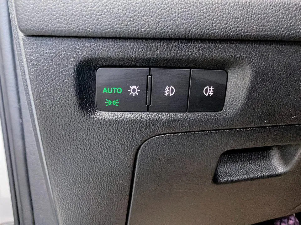 Skoda Octavia 2.0 TDI Style | Bild 24 von 27