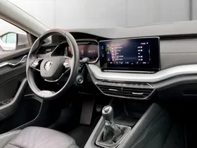 Skoda Octavia 2.0 TDI Style | Thumbnail 8 von 20