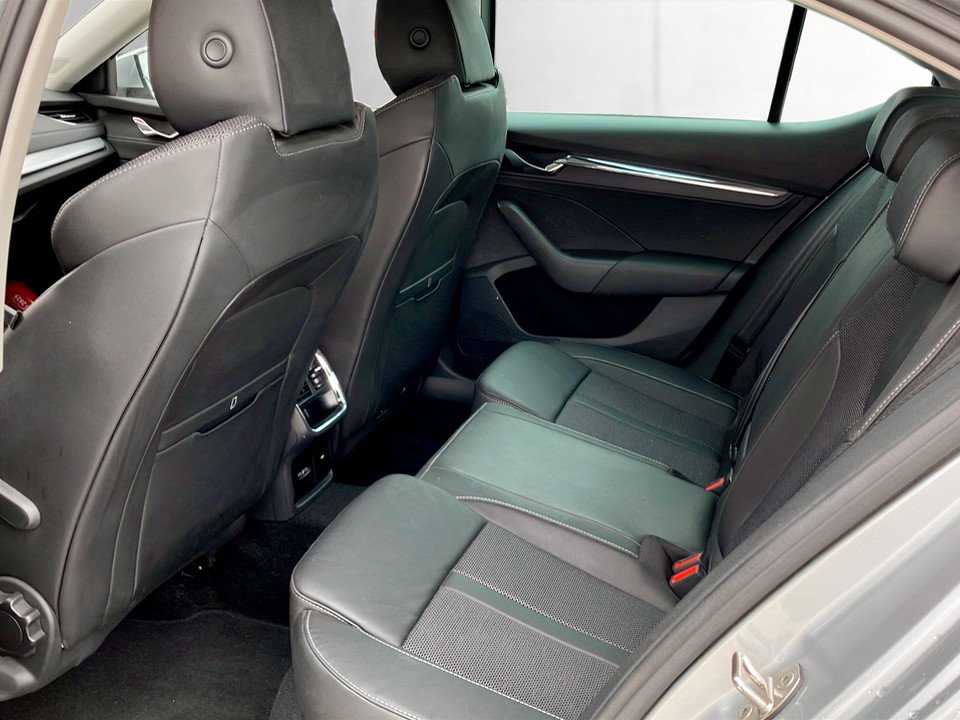 Skoda Octavia 2.0 TDI Style | Bild 18 von 20