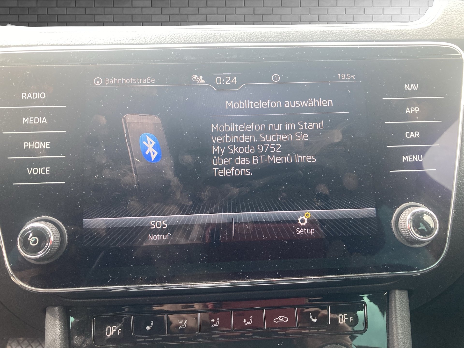 Skoda Superb 2.0 TDI Ambition | Bild 19 von 26