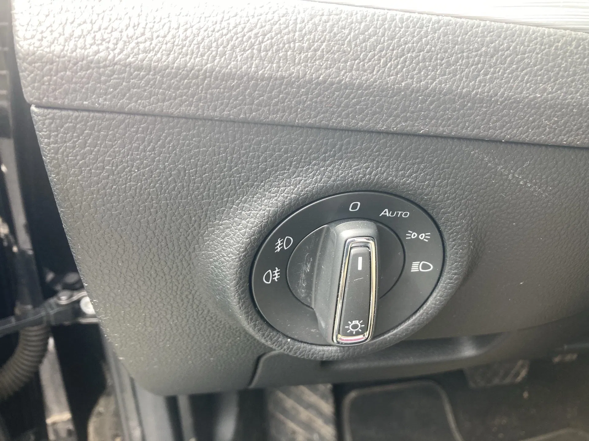 Skoda Superb 2.0 TDI Ambition | Bild 10 von 26