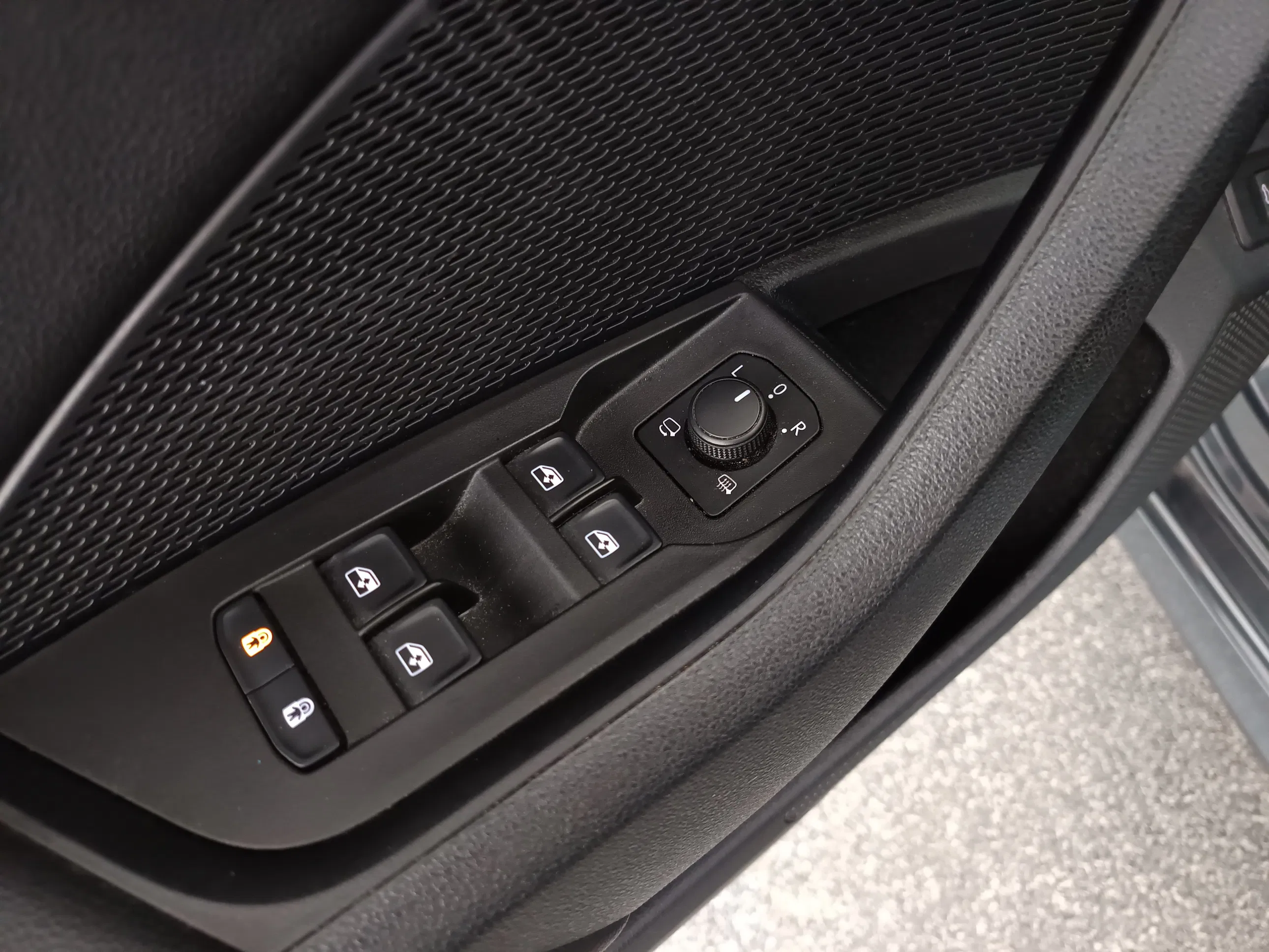 Skoda Octavia 2.0 TDI Style | Bild 12 von 31