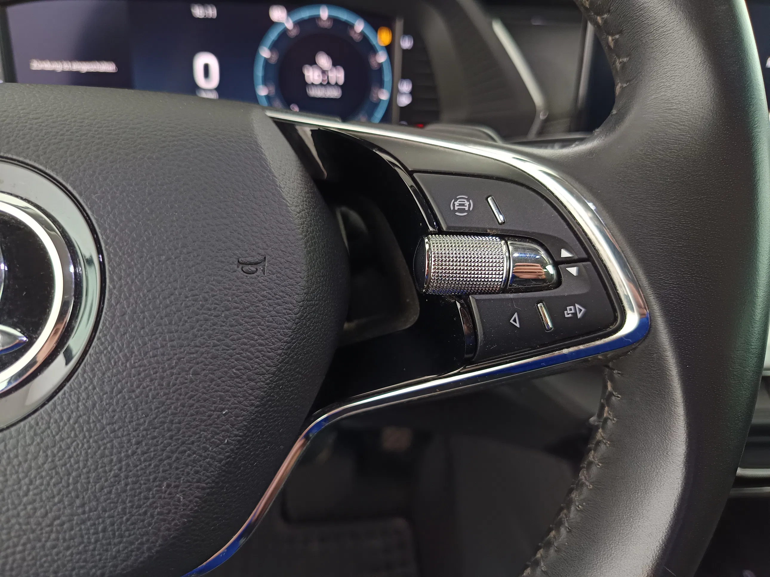 Skoda Octavia 2.0 TDI Style | Bild 18 von 31