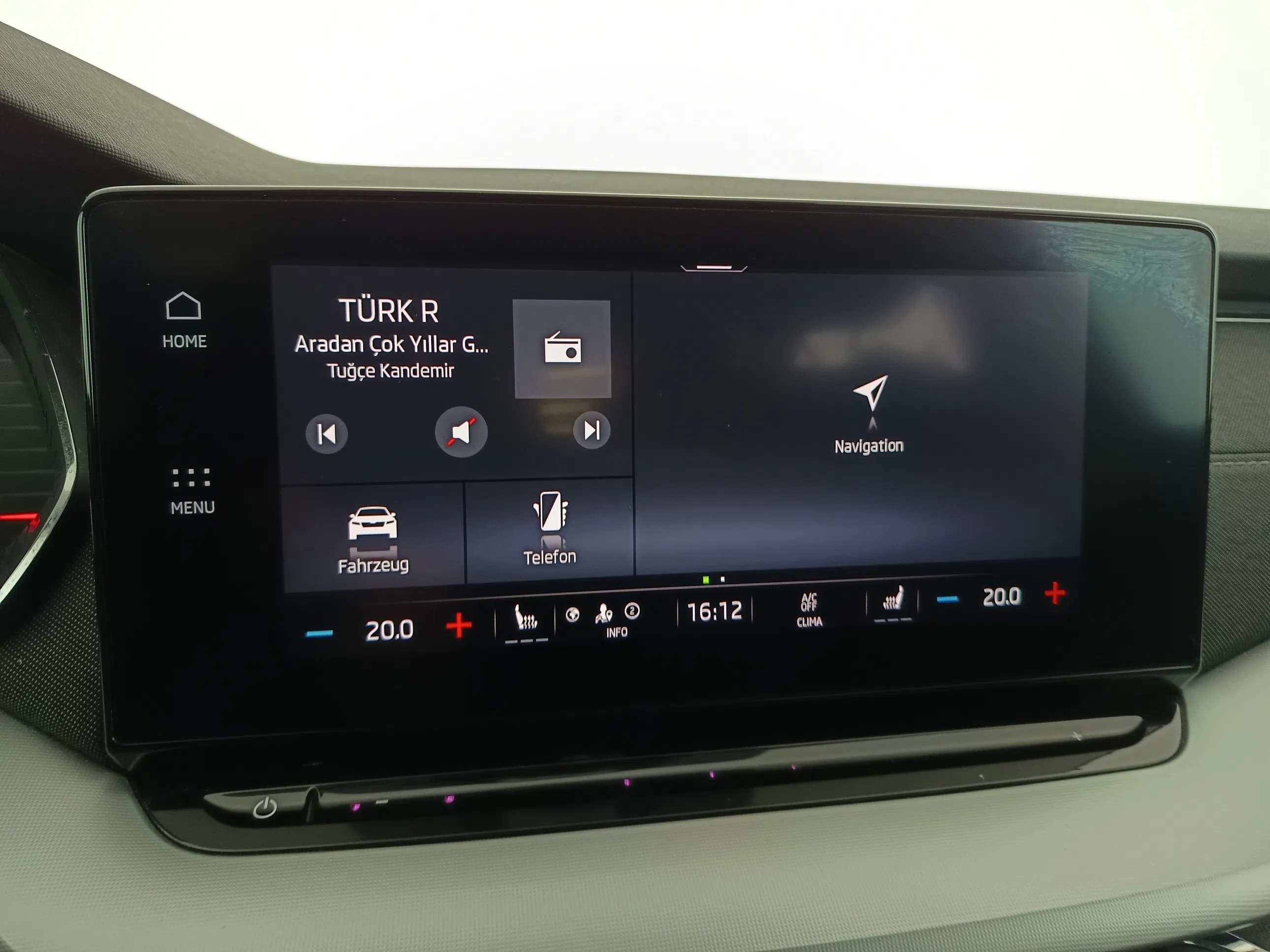 Skoda Octavia 2.0 TDI Style | Bild 22 von 31