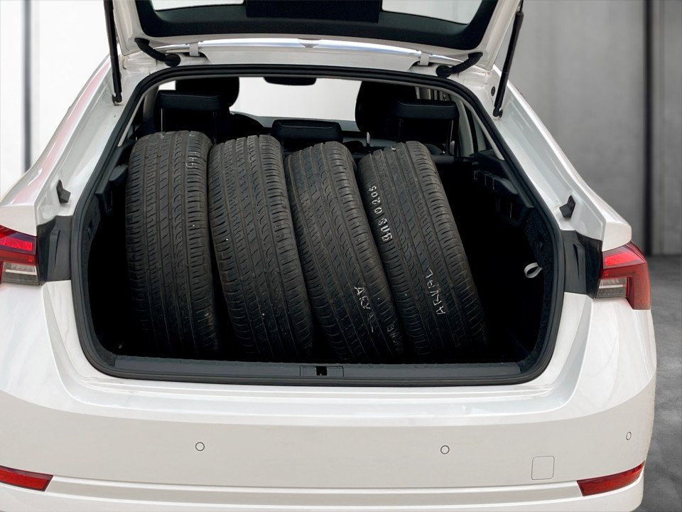 Skoda Octavia 2.0 TDI Ambition | Bild 13 von 18