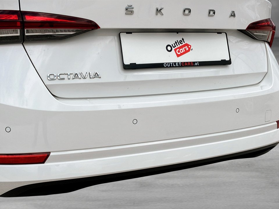 Skoda Octavia 2.0 TDI Ambition | Bild 14 von 18