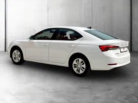 Skoda Octavia 2.0 TDI Ambition | Thumbnail 3 von 18