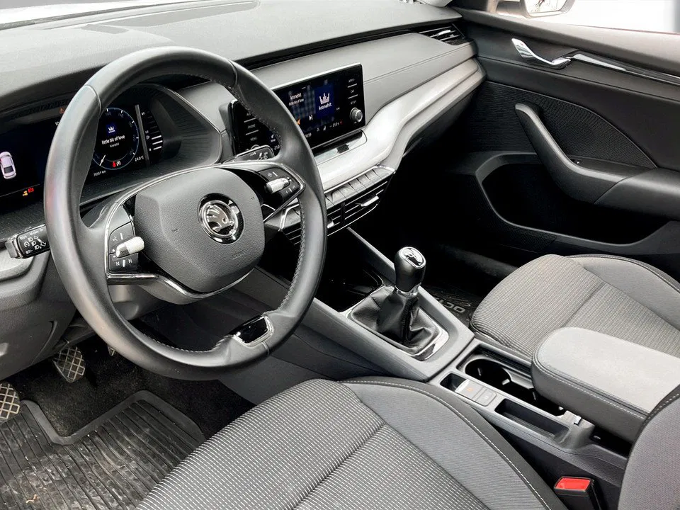 Skoda Octavia 2.0 TDI Ambition | Bild 6 von 18