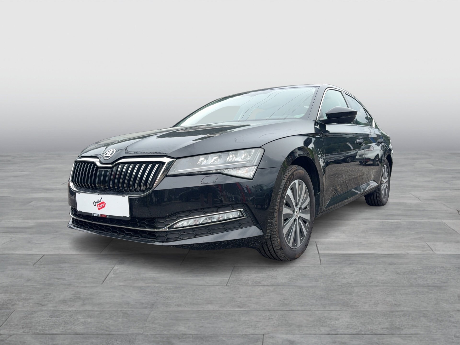Skoda Superb 1.5 TSI ACT Style | Bild 2 von 19