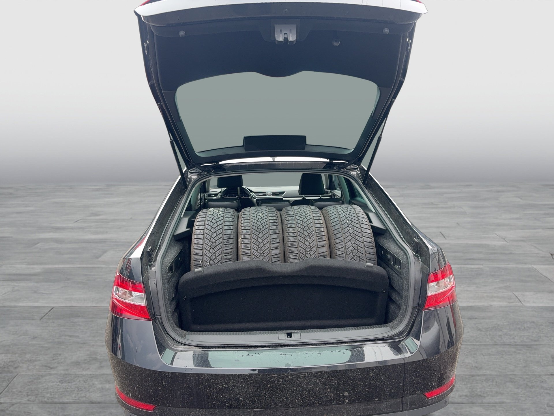 Skoda Superb 1.5 TSI ACT Style | Bild 17 von 19