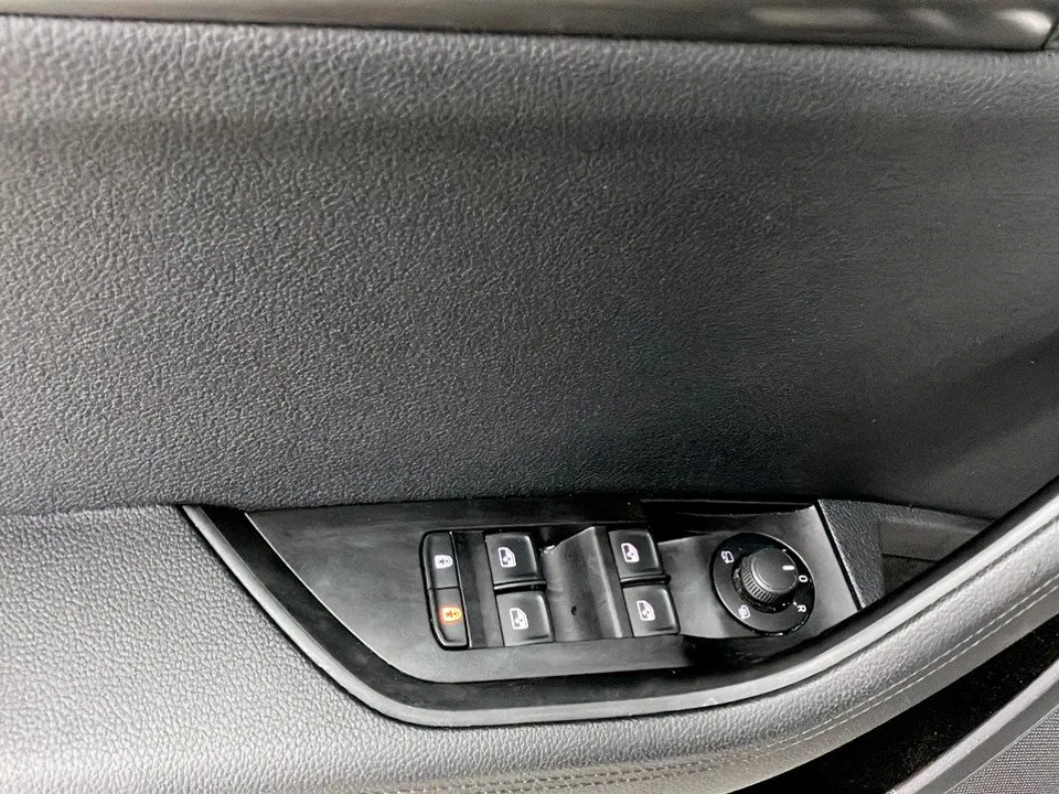 Skoda Superb 1.5 TSI Style Aut. | Bild 18 von 27