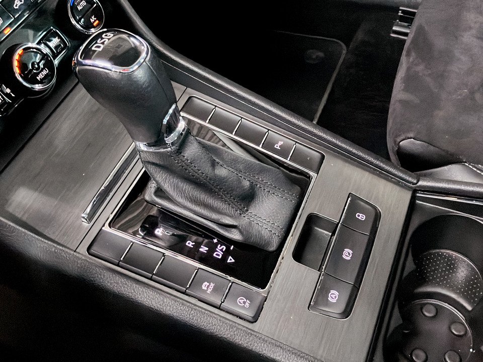 Skoda Superb 1.5 TSI Style Aut. | Bild 25 von 27