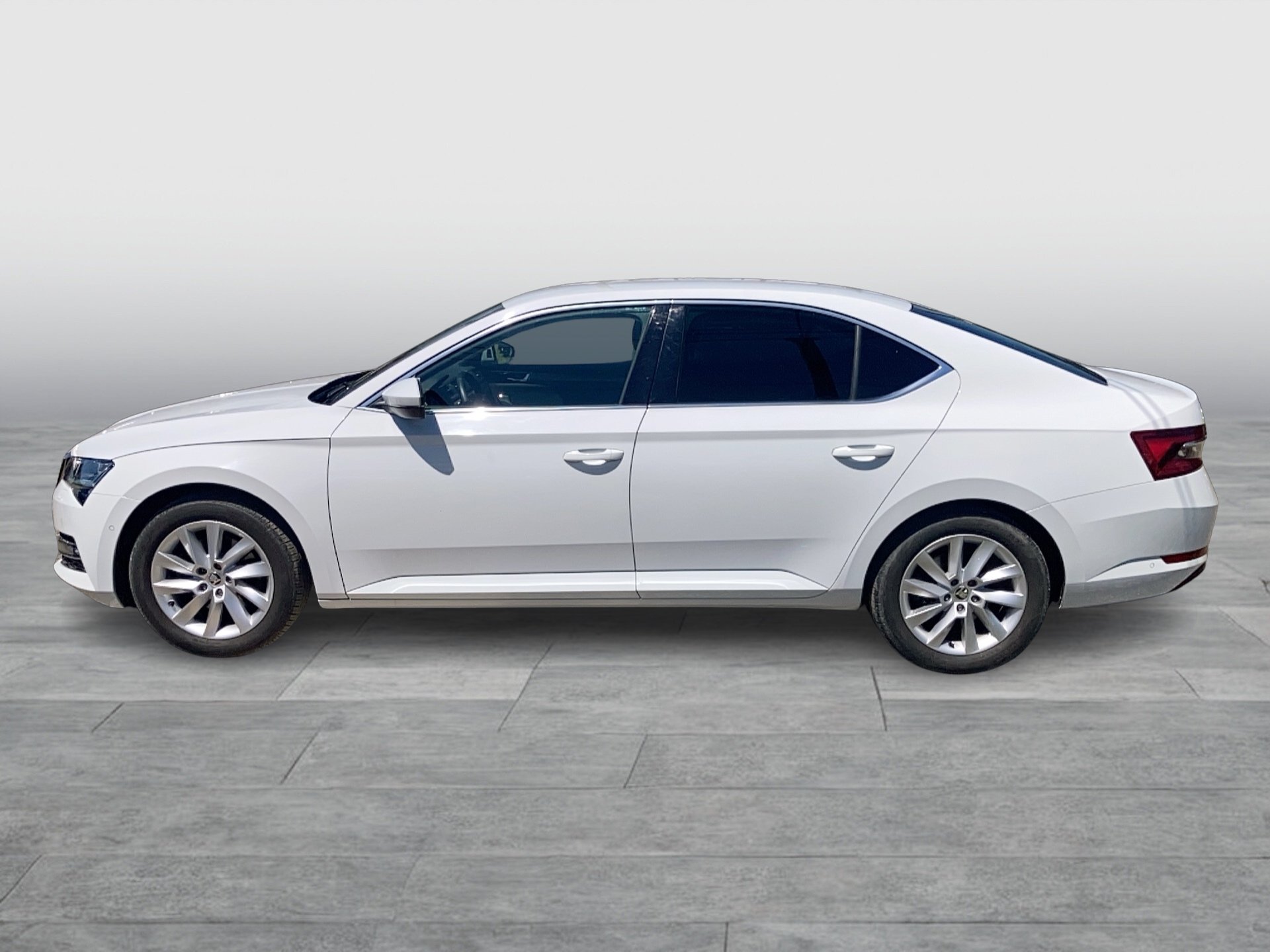 Skoda Superb 1.5 TSI Style Aut. | Bild 3 von 27